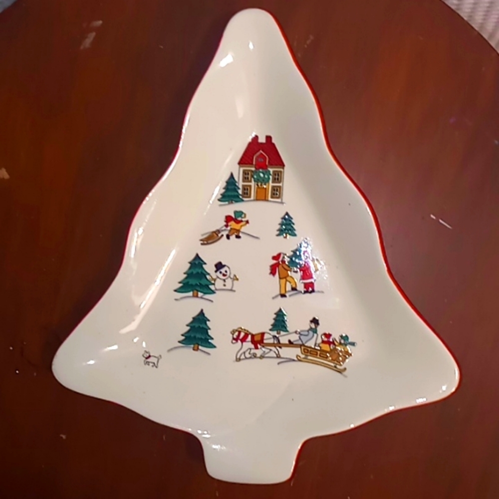 Vintage 1987 Jamestown China" The Joy Of Christmas" Small Tree Shaped Dish Tray